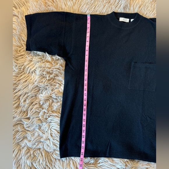 TSE Cashmere Boxy T-Shirt Sweater size Medium - Picture 6 of 9